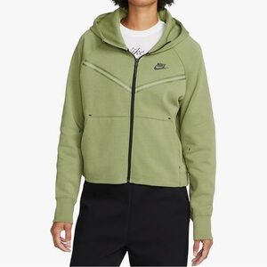 Nike Women's Sportswear Tech Fleece Windrunner Women's Full-Zip Hoodie XS